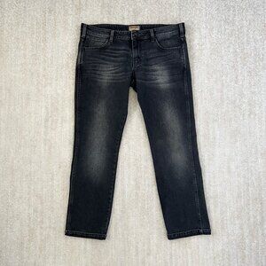 Wrangler Rockville Low Rise Tapered Leg Jeans 36